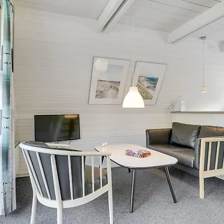 بيت للعطل Vacation Resort Rodby